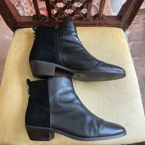 COACH Carmen Semi Matte Calf Leather Suede Ankle Boots Black Size 11 - Picture 11 of 15